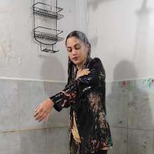 Ready2Wam Studio: Katty Gets Wet a Job Interview That Goes Wrong