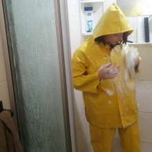 Thefetishgirl: Let's Wash My Rainwear