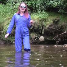 DungeonMasterOne: Lucia's Boilersuit River Bath