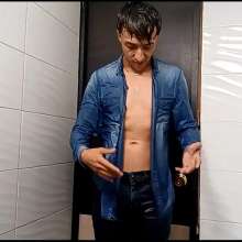 WETColours: Luke Super Wet-shirt and Jeans in Shower