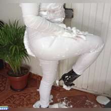 Hikari-Studio-Wam: Many Cakes on Hikari's White Clothes