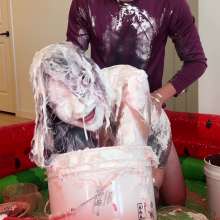 Messy Temptress: Messy Temptress Gets Fluffed and Fucked