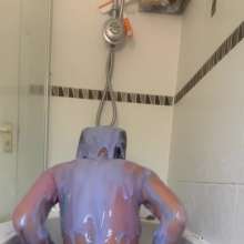 TheGungeZone: Mila's Topless Gunging