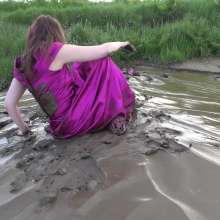 DungeonMasterOne: Mud Maude Pink Formal Sacrifice