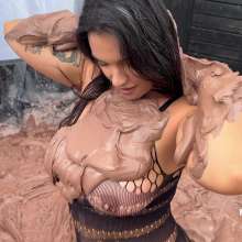 Messygirl: Mud Virgin Carmilla