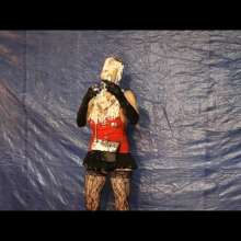 wamtec: Pied Models--Sherrie and 25 Pies