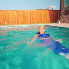 WetlookFashion: Reina Gets Wet in a Sexy Blue Workout Set