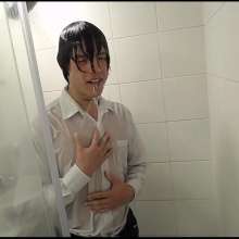 WETColours: Ross in the Shower with a Fantastic White Shirt and Jeans