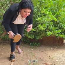 Wam Bagheera Studio: Overweening Real Estate Agent Trashed at Stinky Farm