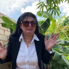 Wam Bagheera Studio: Overweening Real Estate Agent Trashed at Stinky Farm