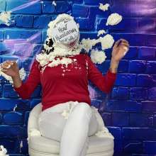 Wam Bagheera Studio: Sweet Bianca Misses Her Date Because a Pie Barrage