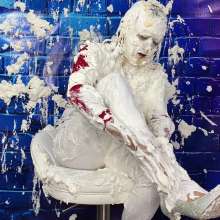 Wam Bagheera Studio: Sweet Bianca Misses Her Date Because a Pie Barrage