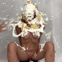 Messygirl: The Carnival Job: Alba Zevon