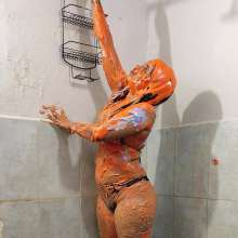 Ready2Wam Studio: Viviana Gets Wet After Playing Cards With Angelica