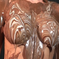 MissT: Danielle Maye + Chocolate = Delicious