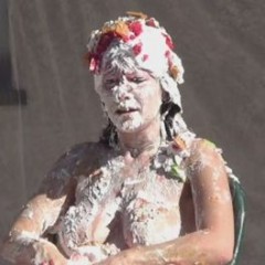 Lenny: Kym is Destroyed With Pies from Jade (New Video Finally!)