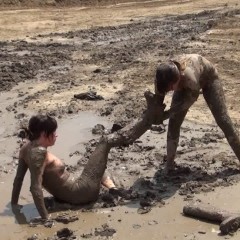 Jayce: Jayce and Ariel have some fun in the mud just after a previous shoot.
