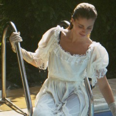 katew: Karen's wet wedding dress