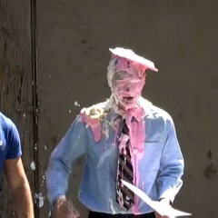 uppercrust: Actor is too serious so gets pied and gunged