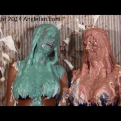 Anglefan.com: Introducing Stacy & Angela! (new video)