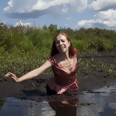 DIDVP_Leila: Izebel falls into quicksand while hiking in a marsh