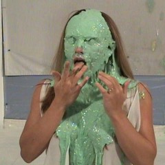 Anglefan.com: New hairwashing and slime scene from Renna Ryann!
