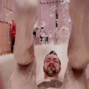 HRHGungeKing: Free Video!