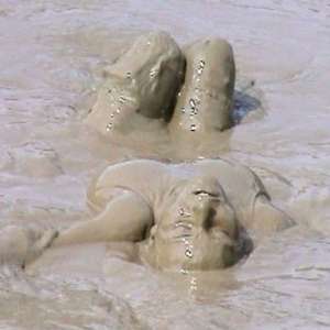 FOXY: Gorgeous Nine in mud