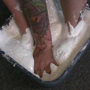 DIDVP_Leila: Elana Gets Pranks Her Roommate With Glue