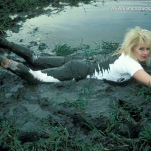 WSMProductions: 1991 movie and images with Ace in wet and muddy horseplay--Wsm