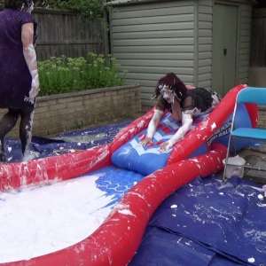TheGungeMaid: The Gunge Maid v Davina The Diva In Pie Slide Pontoon