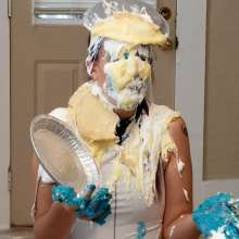 MessyMissMarie: New cake sitting video soon to come!