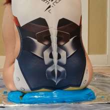 MessyMissMarie: New cake sitting video soon to come!