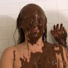 Messygirl: Pics from a New Messygirl Download