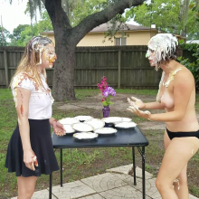 Bozo1: Messygirl/Karly poll
