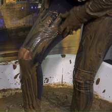 MostWam: Mud Bath In Jeans Rhian
