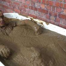 MostWam: Paddy Enjoys A Mud Bath