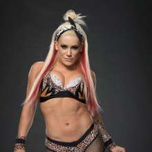 Pie-ratCaptain: Lucha Underground wedding tonight
