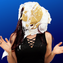 PieZone: Ashley Plays The Pie Puzzle, Gets Obliterated in Pies and Slime!