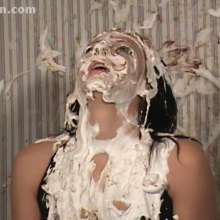 Anglefan.com: Sweet, southern belle Crystal in her first pie vid!