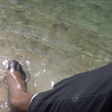 carlosstf33: Wet in river, Nyloned toes