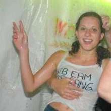 lofw: Hot girls under disco shower