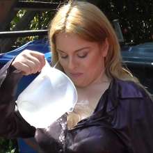 123gunge: Candie VS The farm.