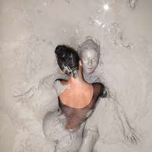 FOXY: Set lesbians in mud downloadable