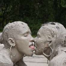 FOXY: Set lesbians in mud downloadable
