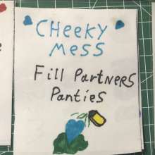 Messy me: Messy couple game.