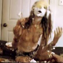pie_burglar: Lovinia Makes Another Mess