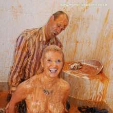 WSMProductions: Messy Secretary--Mr. and Mrs. Custard Couple