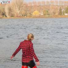 bootedbabes: Red Osten Waders