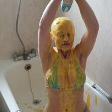 TheGungeZone: Sofia's Bikini Gunging